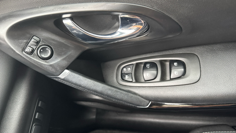 Renault Kadjar 1.3 TCE Dynamique S Nav 5dr Petrol Hatchback